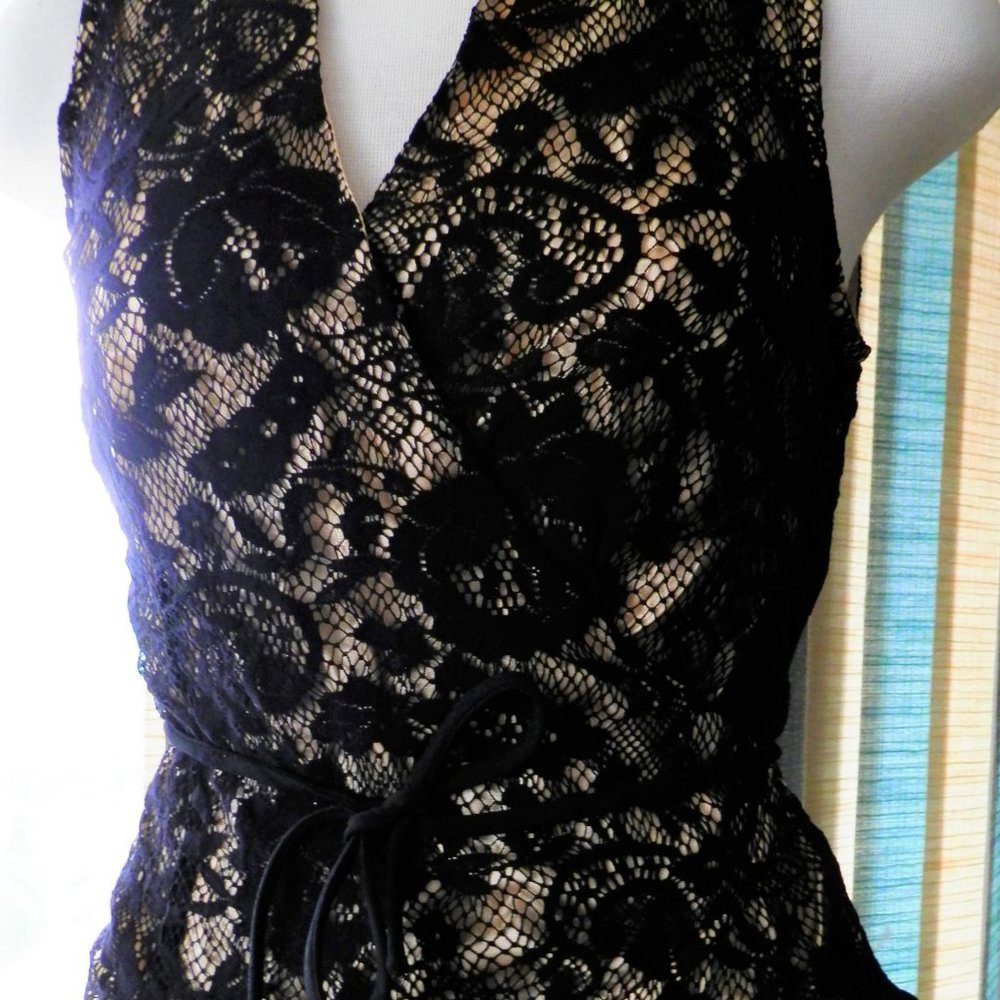 VINTAGE Sheri Martin Sexy BLACK WRAP Lace Top NEW WITH TAG SIZE 6 MADE IN USA